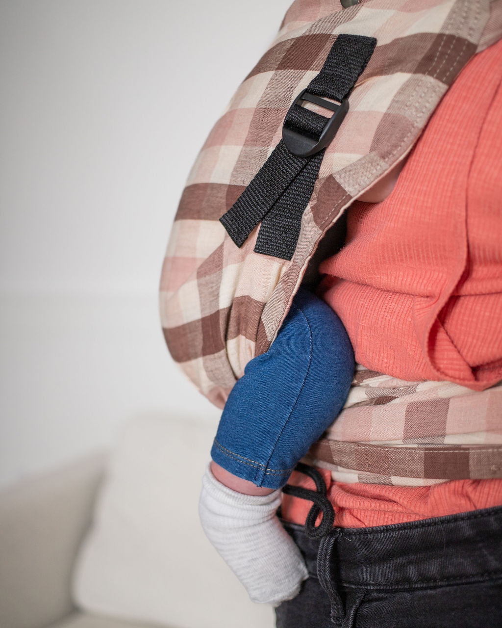 KIN | Mei Dai | Half-Buckle | Ergonomic Baby Carrier