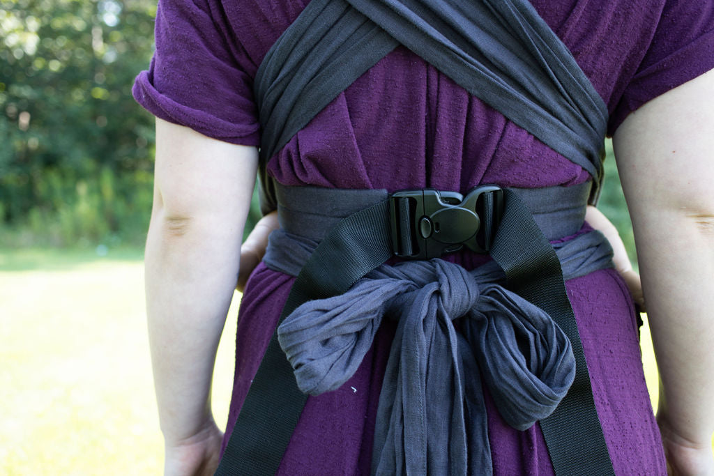 KIN | Mei Dai | Half-Buckle | Ergonomic Baby Carrier
