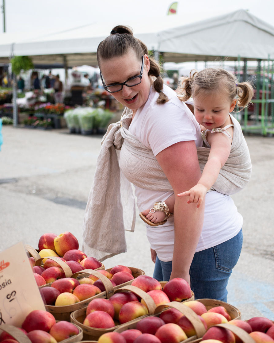Carry your toddler hands free