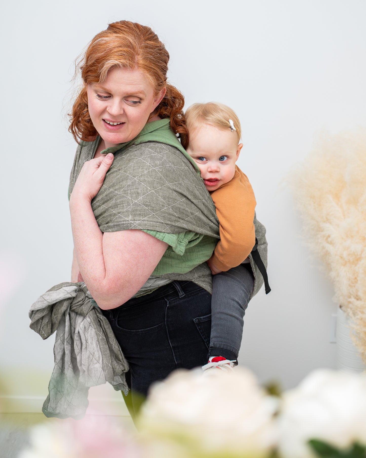 KIN X LoveHeld | Mei Dai | Half-Buckle | Ergonomic Baby Carrier