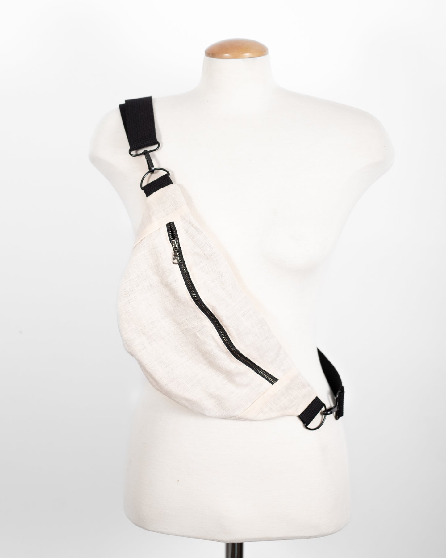 Kangaroo Bag | Minimal Bag