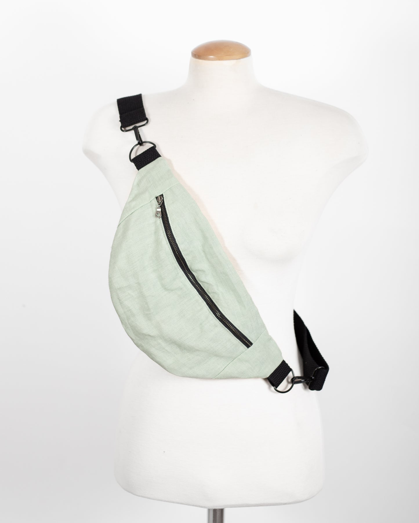 Kangaroo Bag | Minimal Bag