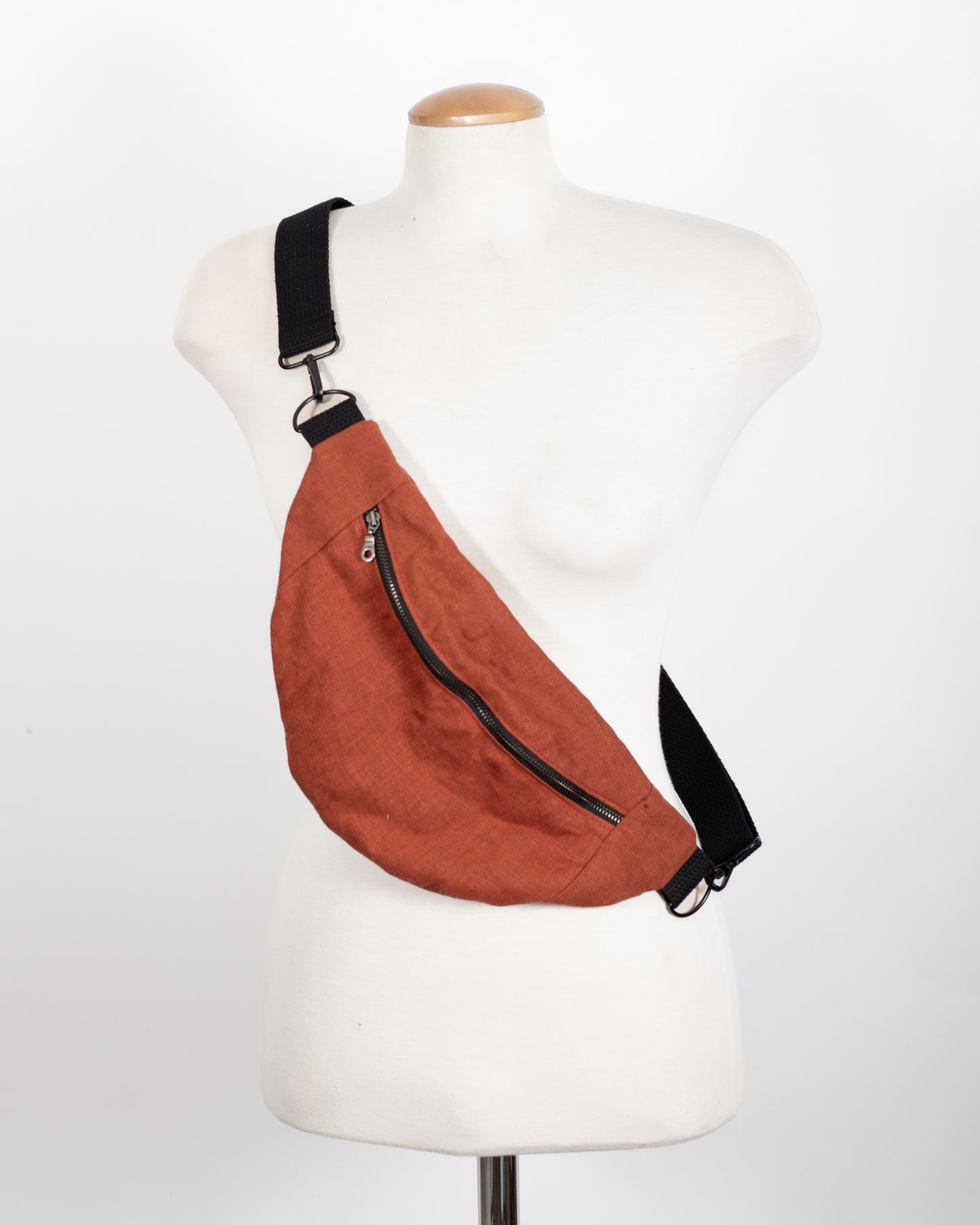 Kangaroo Bag | Minimal Bag