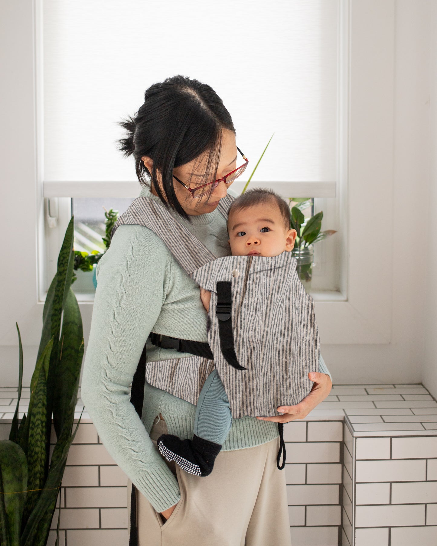 KIN | FULL BUCKLE CARRIER