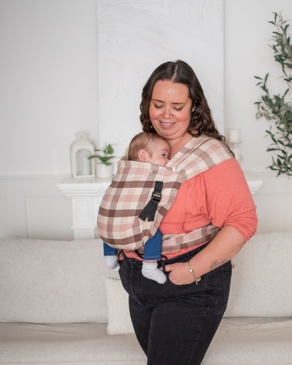 KIN | Mei Dai | Half-Buckle | Ergonomic Baby Carrier