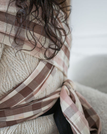 KIN | Mei Dai | Half-Buckle | Ergonomic Baby Carrier