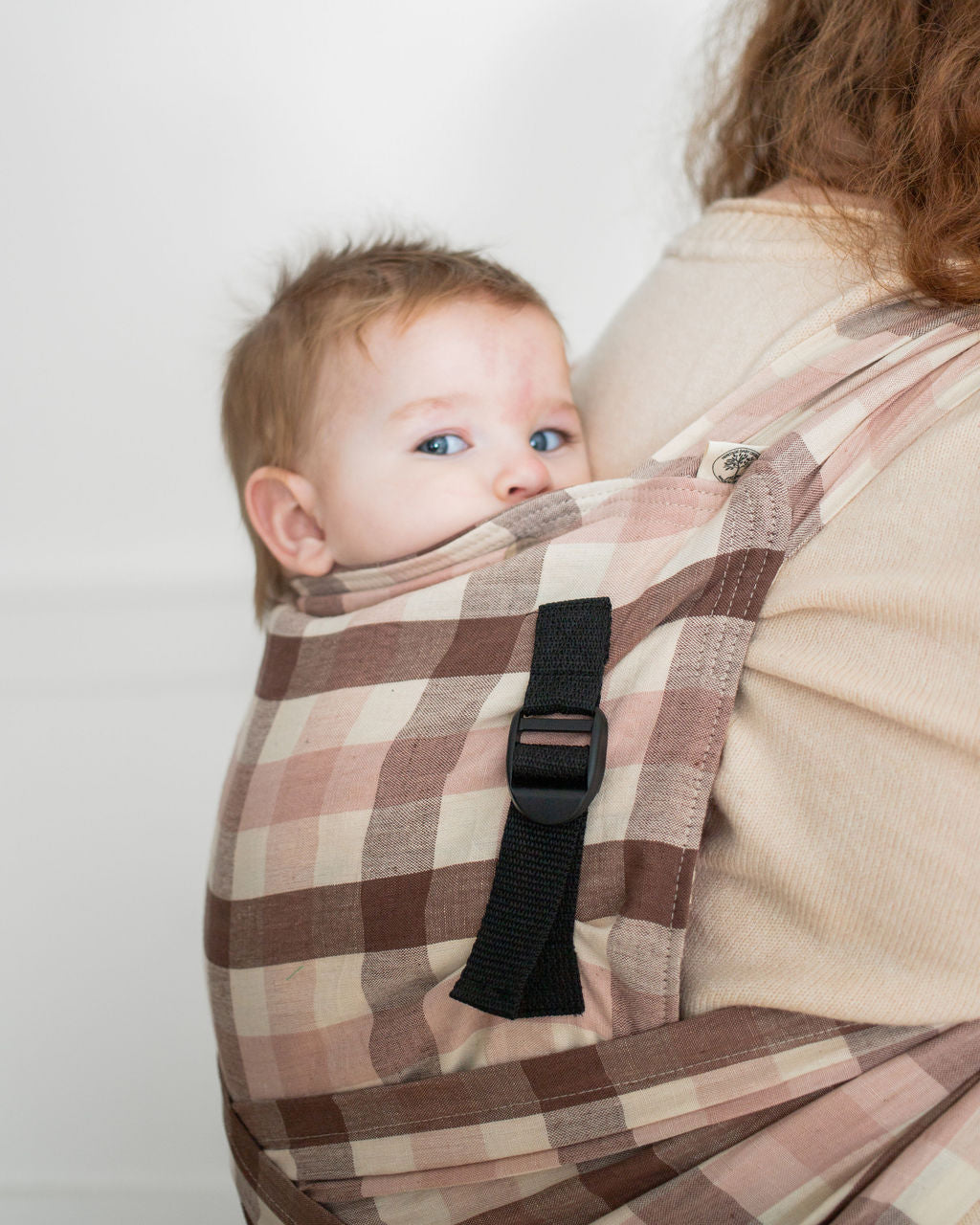 KIN | Mei Dai | Half-Buckle | Ergonomic Baby Carrier