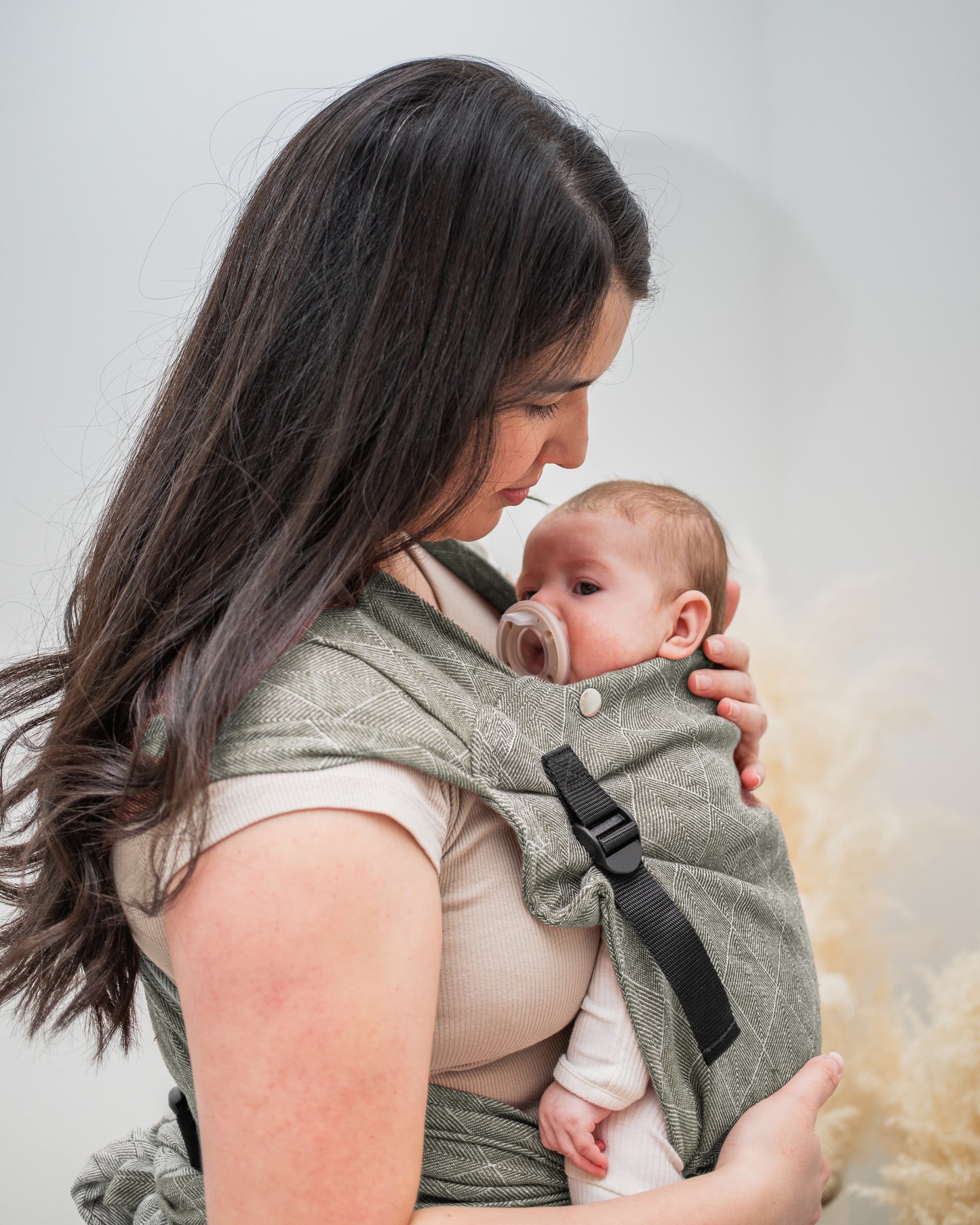 KIN X LoveHeld | Mei Dai | Half-Buckle | Ergonomic Baby Carrier
