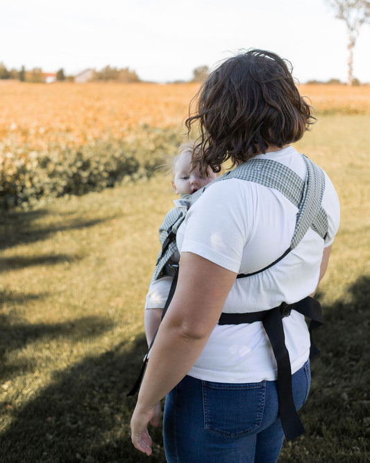 KIN | FULL BUCKLE CARRIER