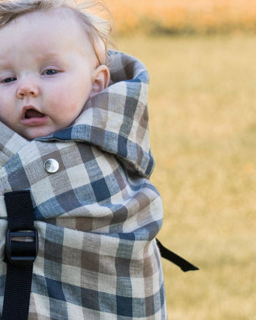 KIN | Mei Dai | Half-Buckle | Ergonomic Baby Carrier