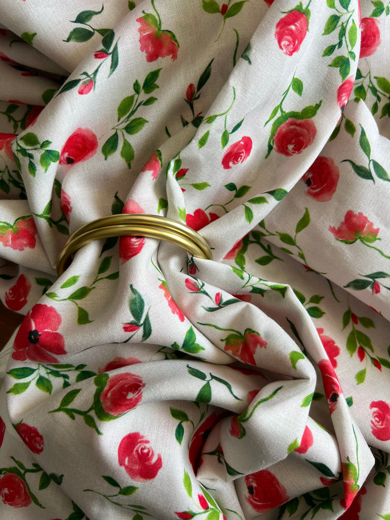 roses print linen ring sling with gold rings